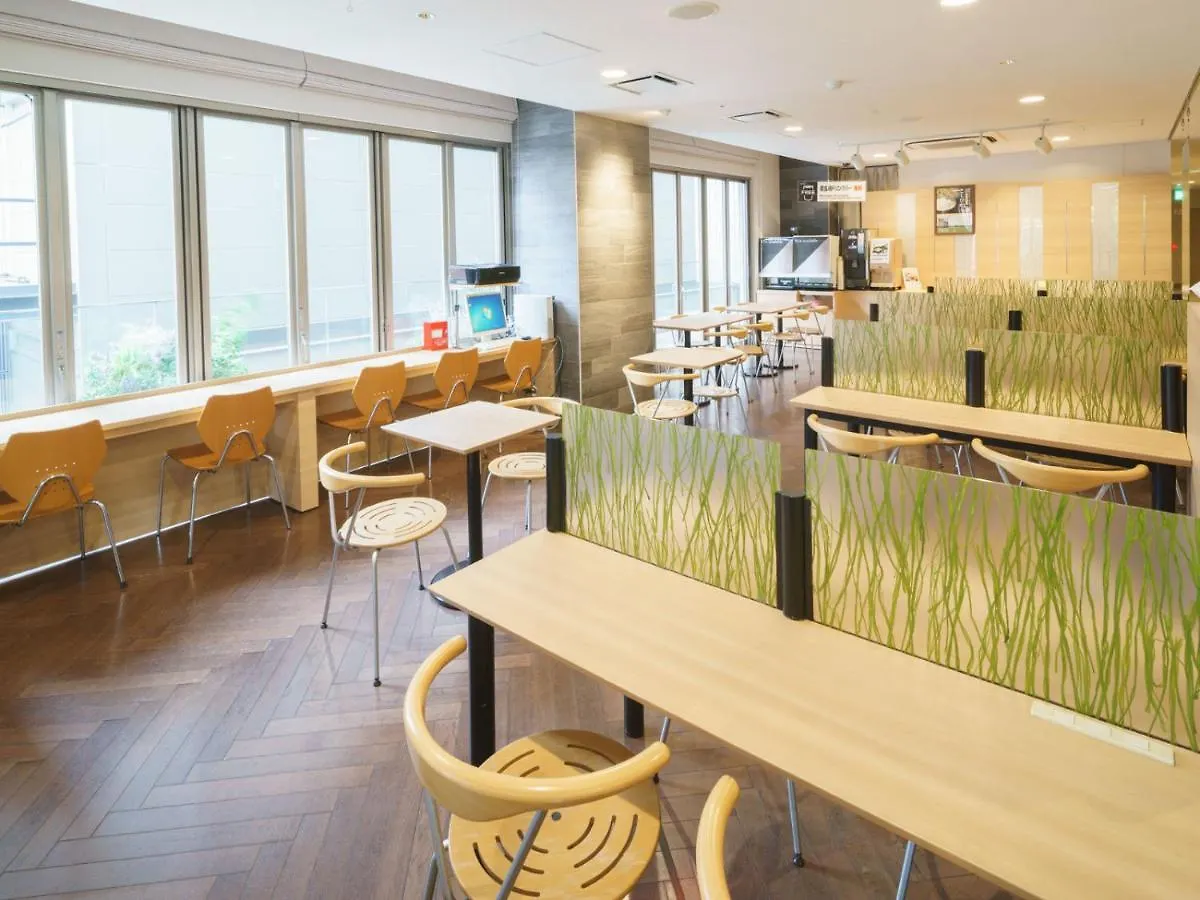 Super Hotel Midosujisen Esaka 3*, Suita